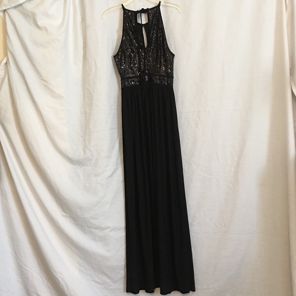 Morgan & Co. Black Halter Sequin Bodice Gown Sz 11 - Picture 4 of 8